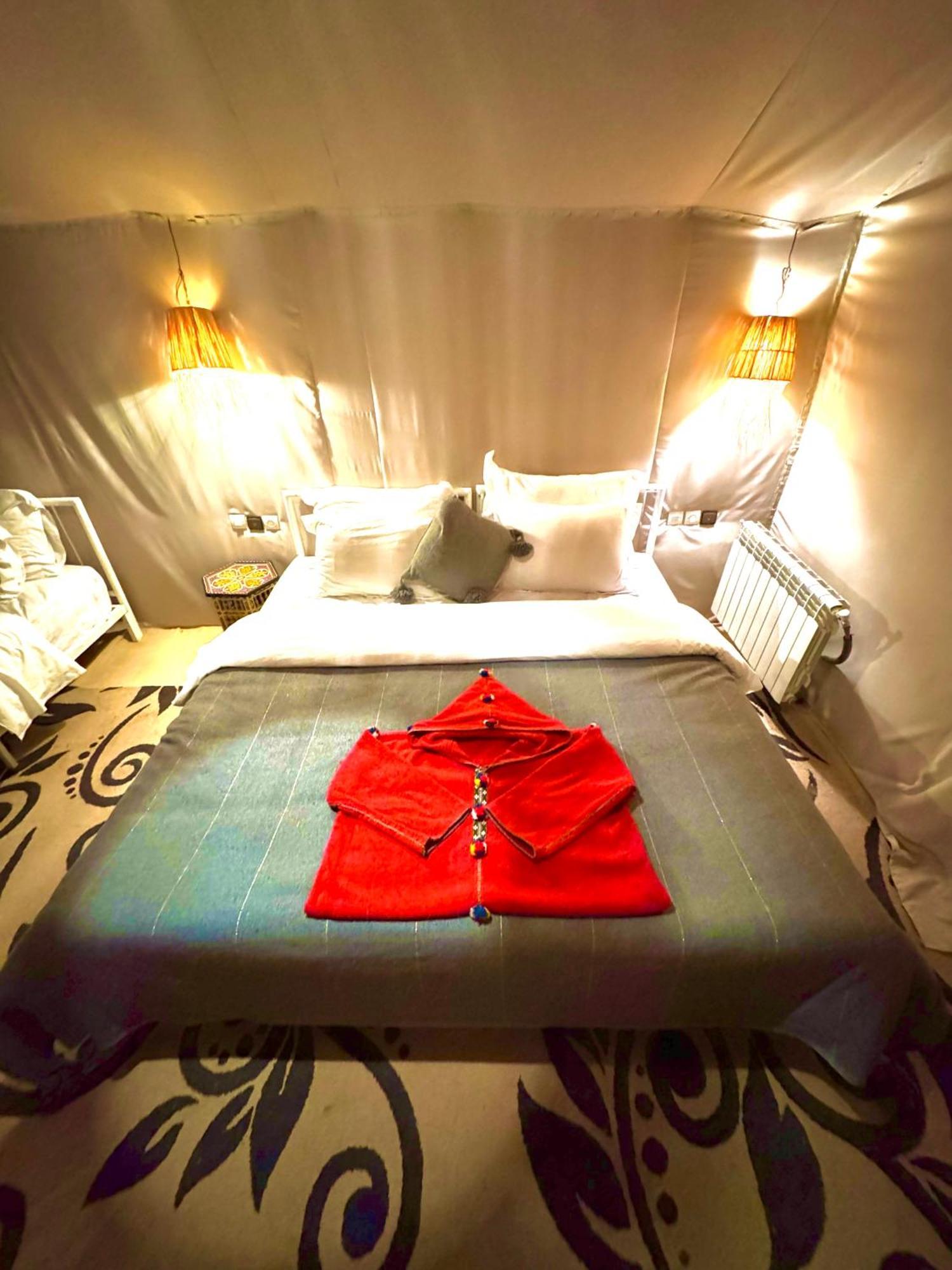 Sahara Vibes Luxury Camp Villa Merzouga Eksteriør bilde